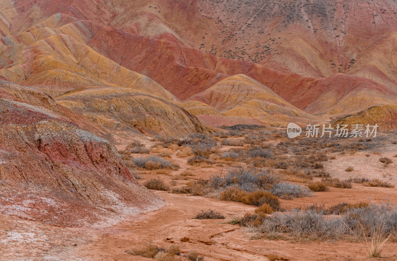 甘肃张掖七彩丹霞旅游景区多彩地质自然风光