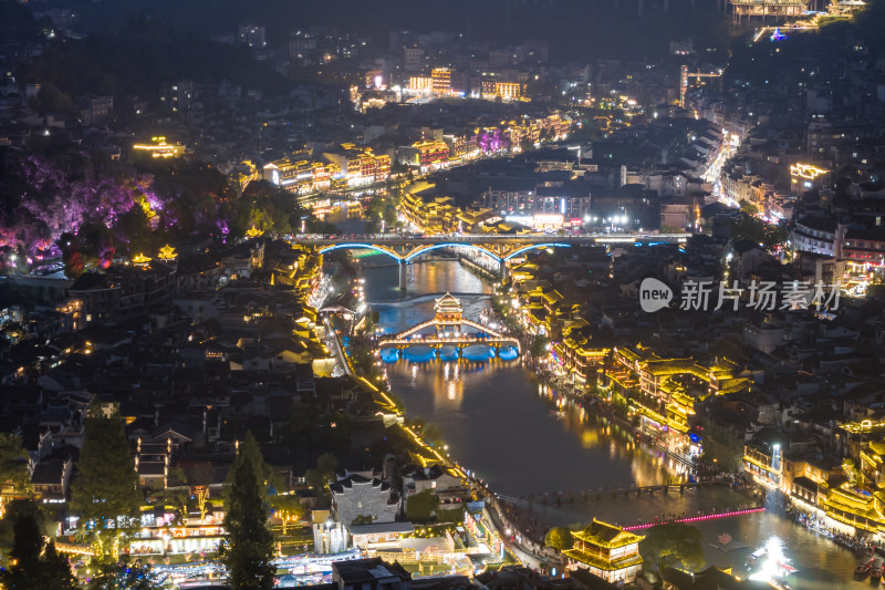 湖南凤凰古城夜景