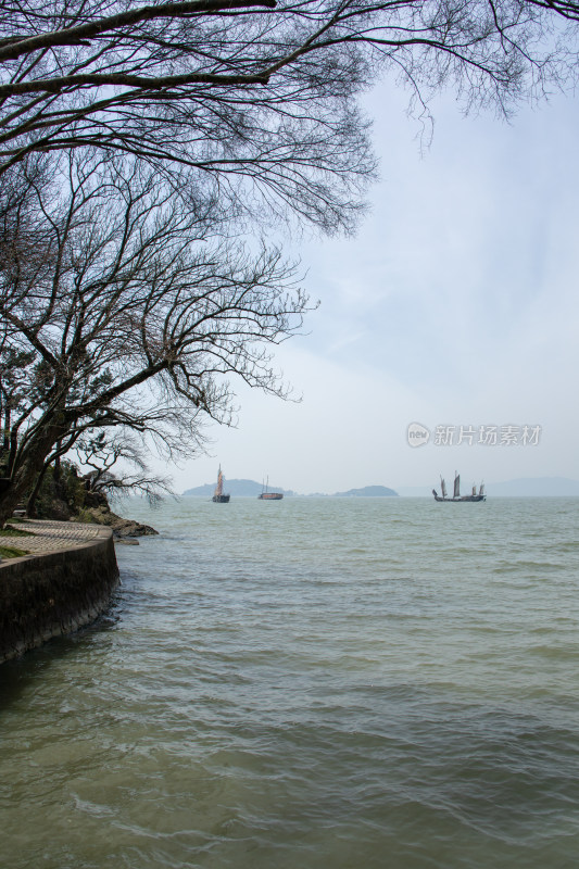 无锡鼋头渚景区太湖佳绝处湖光山色和船只