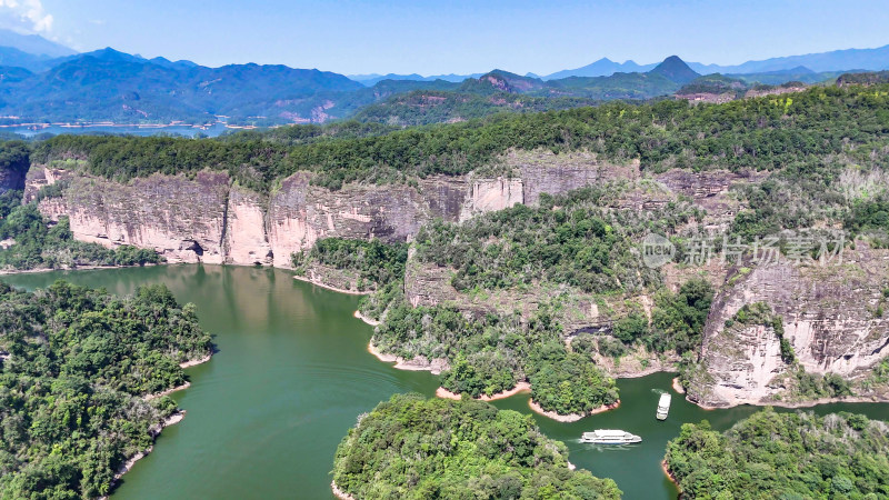 福建泰宁大金湖丹霞地貌大赤壁景区航拍