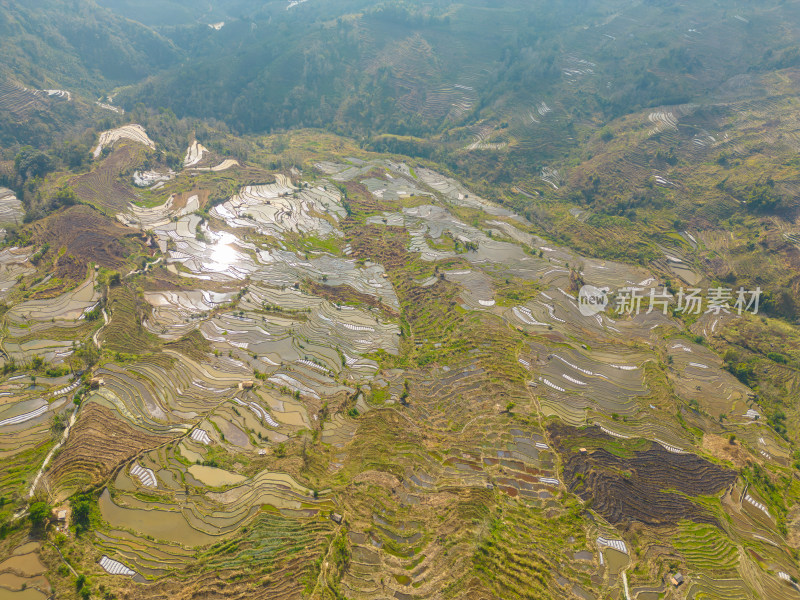 航拍红河州元阳梯田自然风光