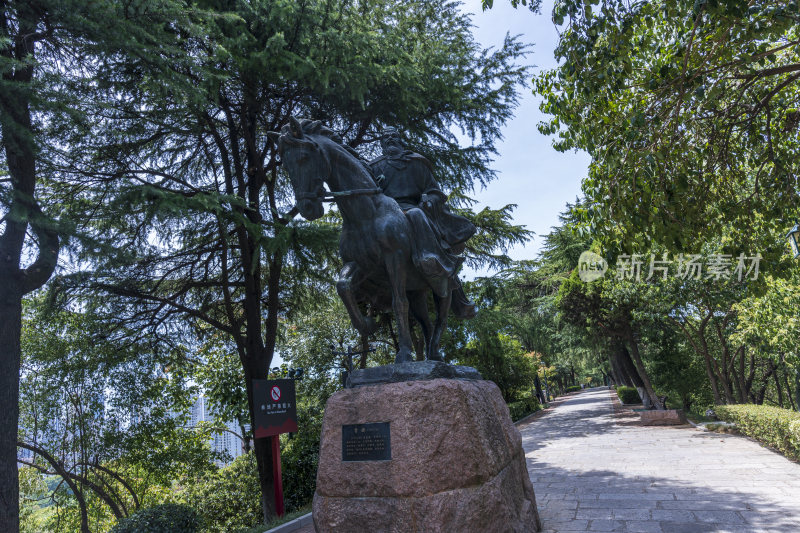 武汉汉阳区龟山风景区风光