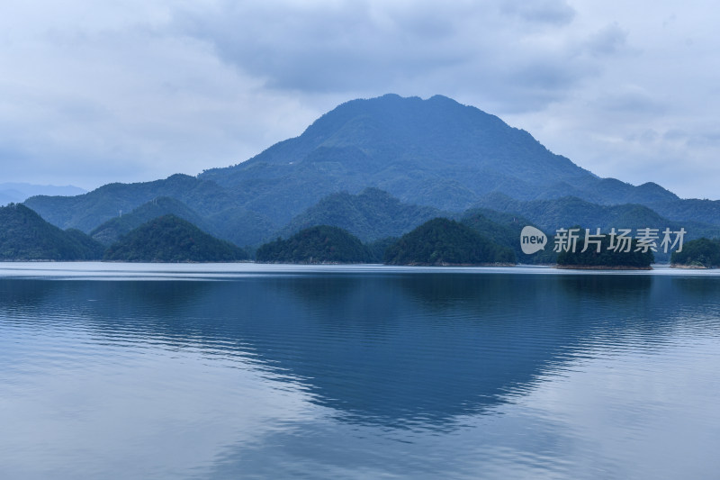 千岛湖水墨山水实拍