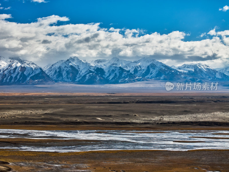 帕米尔高原的自然美景