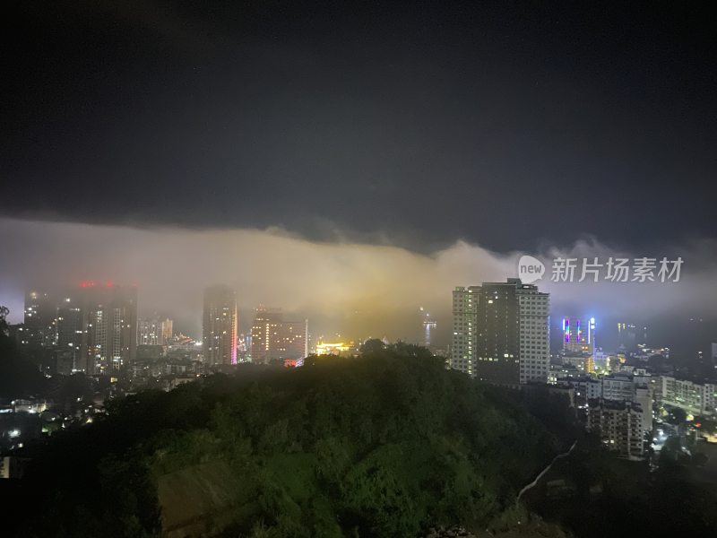 梧州夜景云海