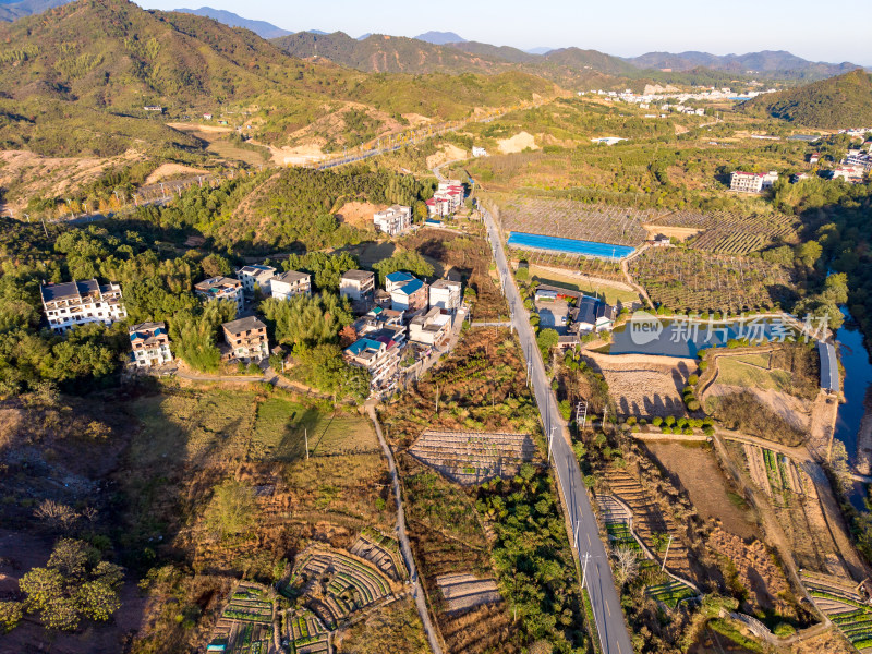 航拍大山乡村公路农田