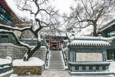 寺庙雪景