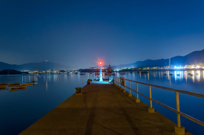 香港大浦大美督海湾港口码头灯塔夜景灯光