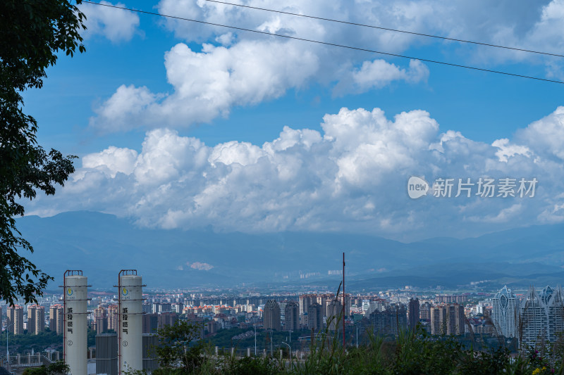 高山俯拍西双版纳景洪市