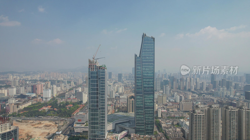 云南昆明恒隆广场地标建筑航拍