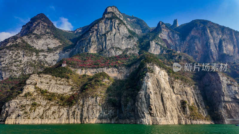 长江三峡巫峡红叶