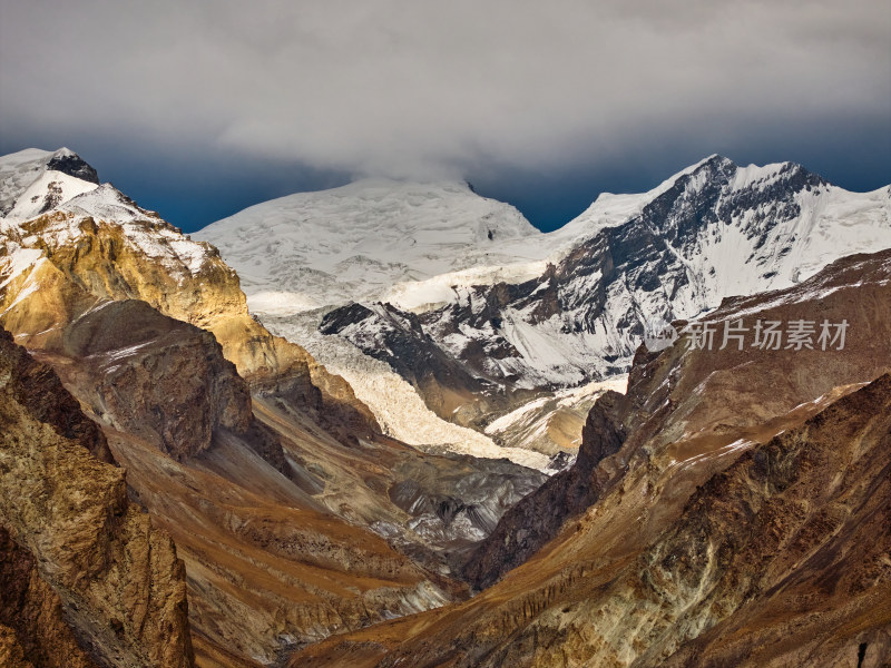 帕米尔高原的自然美景