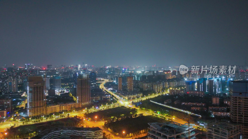 航拍四川成都天府新城成都金融城夜景摄影图