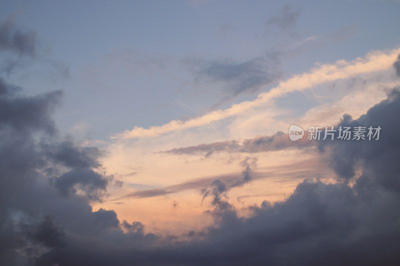 天空晚霞云景