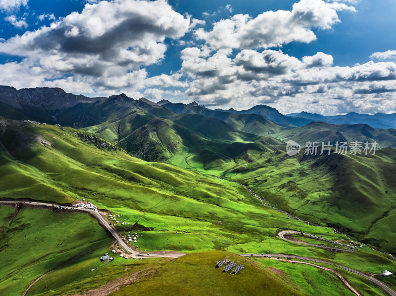 新疆伊犁伊昭公路自然美景