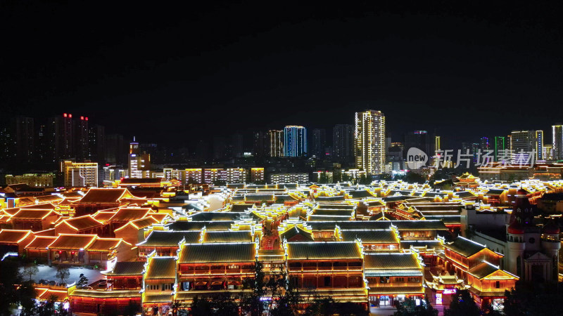 航拍贵州铜仁中南门古城夜景