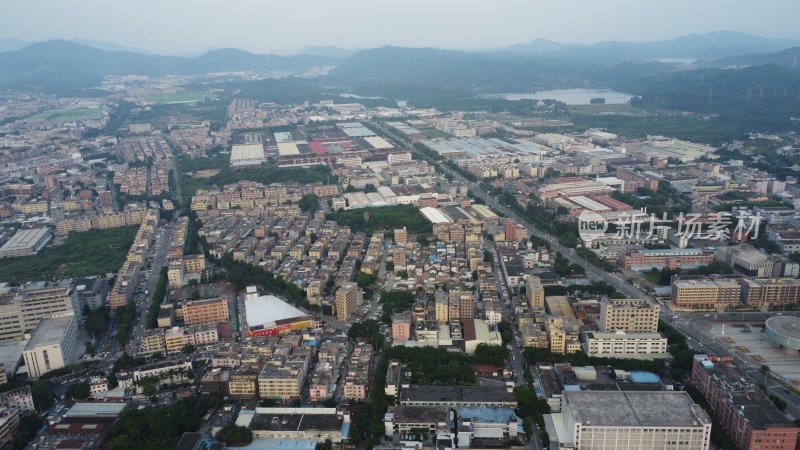 航拍广东省东莞市清溪镇城市风光