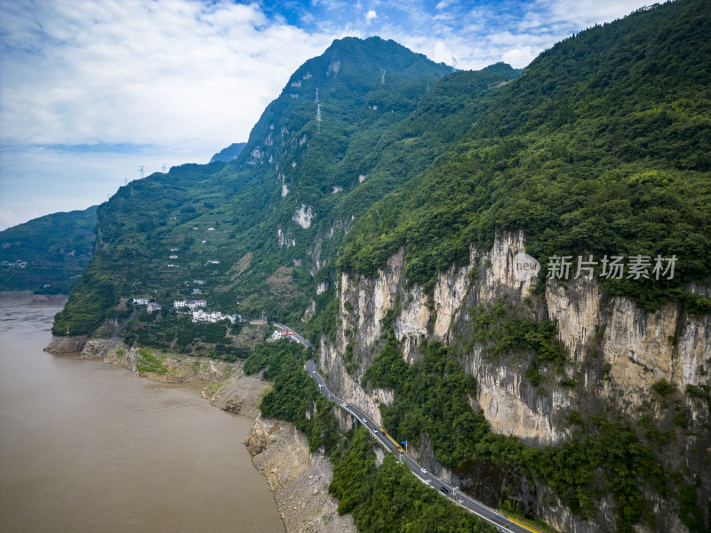 祖国壮丽河山湖北长江三峡牛肝马肺峡