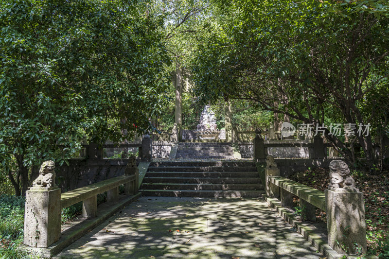 柯岩风景区手印山景点