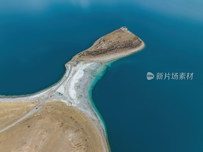 西藏山南羊卓雍措日托寺寺庙高空航拍