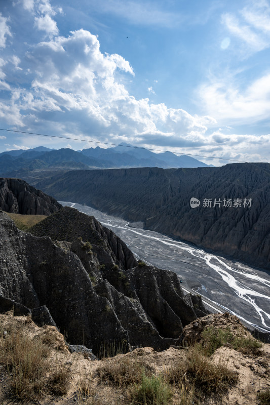 新疆独山子大峡谷