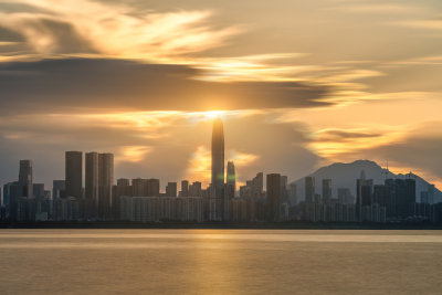 深圳福田CBD大湾区平安大厦日出全景