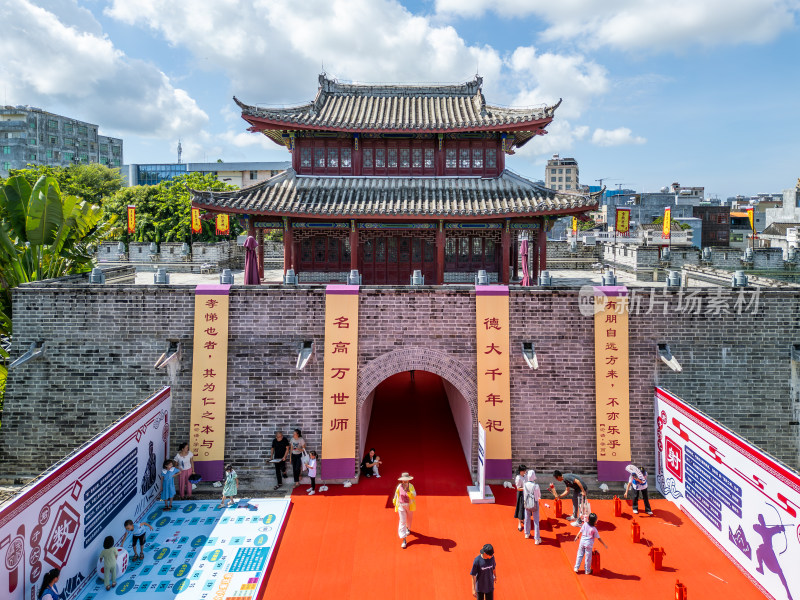 海南三亚崖州古城高视角历史文化航拍全景