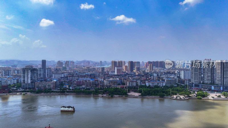 航拍湖北鄂州城市大景