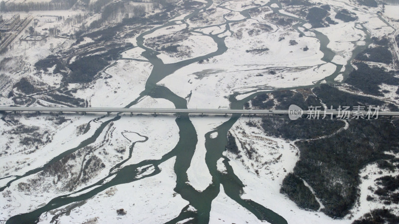 冬季公园雪景鸟瞰