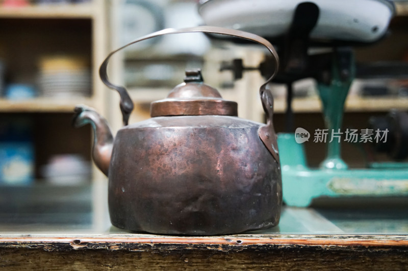 老式水壶铜壶烧水壶