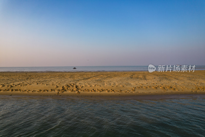 湛江市遂溪县角头沙海景