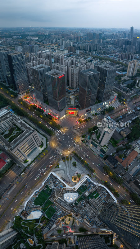 四川成都城市天府市区电视塔高空夜景航拍