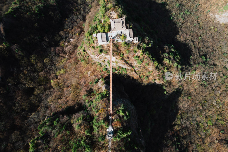 平凉市崆峒通天桥天台山