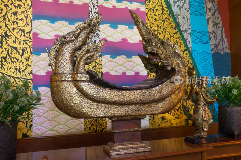 泰式箜篌的华丽乐章