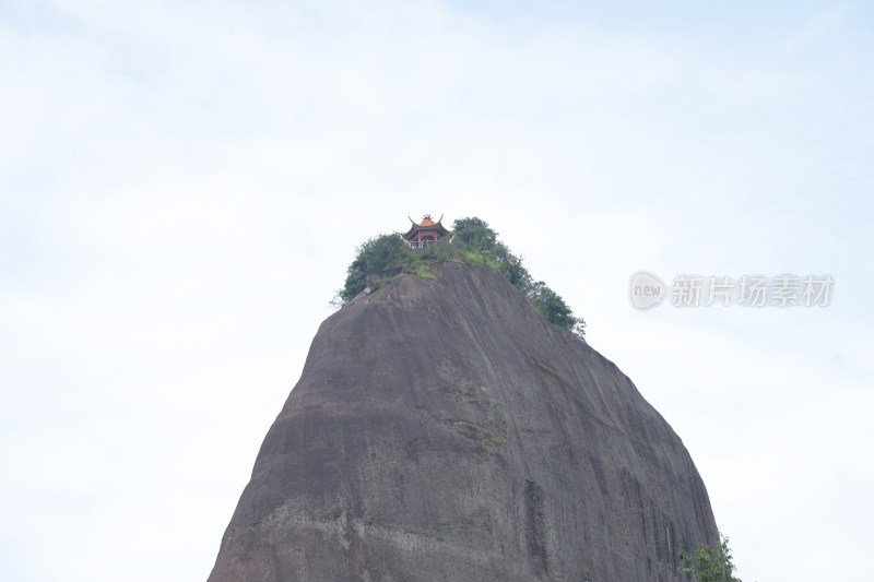 广东韶关：丹霞山阳元石景区