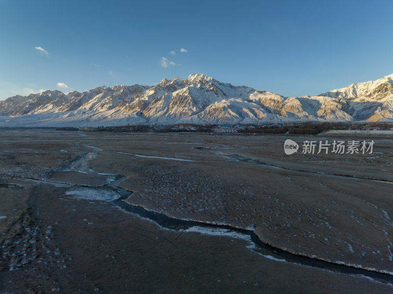 新疆喀什塔县帕米尔高原塔合曼湿地河道航拍