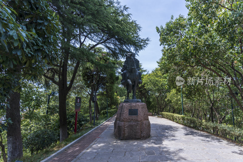 武汉汉阳区龟山风景区风光