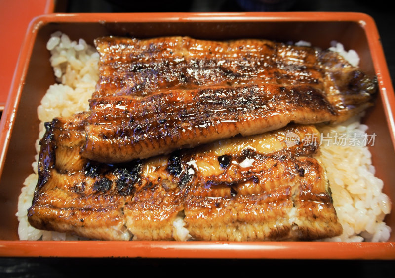 日式蒲烧鳗鱼饭