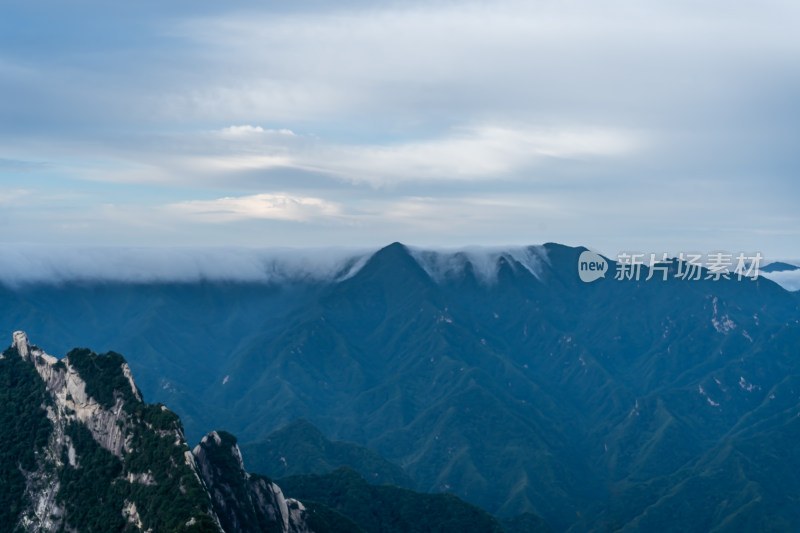 陕西华山山顶的风光