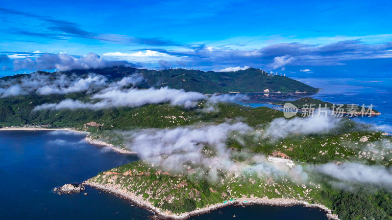 南澳岛清晨云海海上岛屿大海海洋航拍图