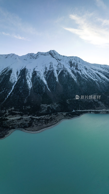 西藏昌都然乌湖来古雪山冰湖高空航拍