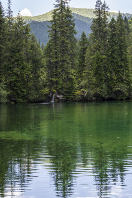 松潘县牟尼沟景区自然山水风光