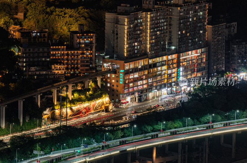 李子坝站夜景