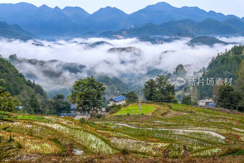 重庆酉阳：石门山的清晨