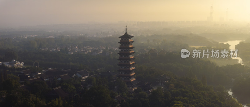 扬州瘦西湖大明寺航拍全景图