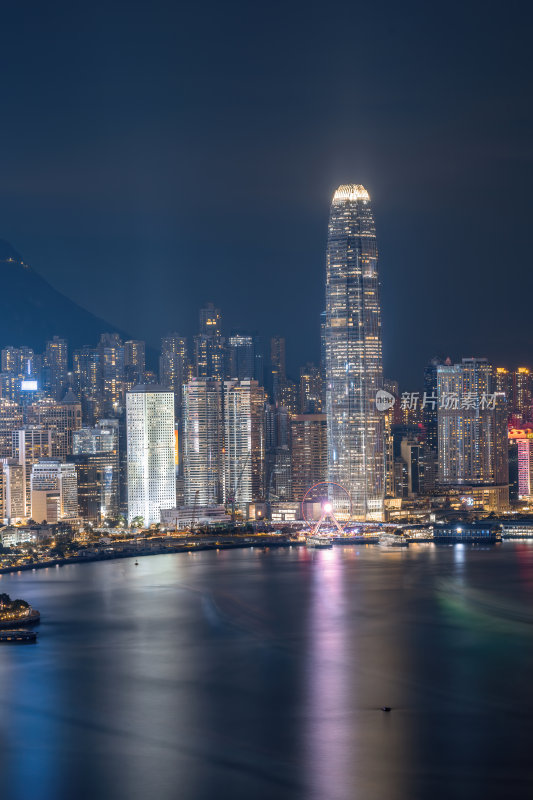 香港维多利亚港CBD中环日落夜景繁华都市