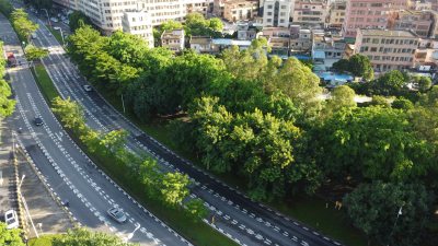 航拍广东省东莞市清溪镇城市风光自然风光