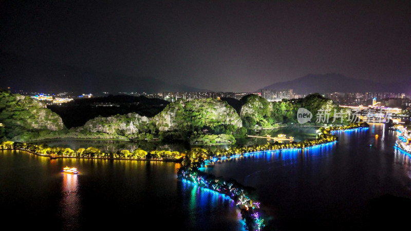 广东肇庆七星山夜景灯光航拍图