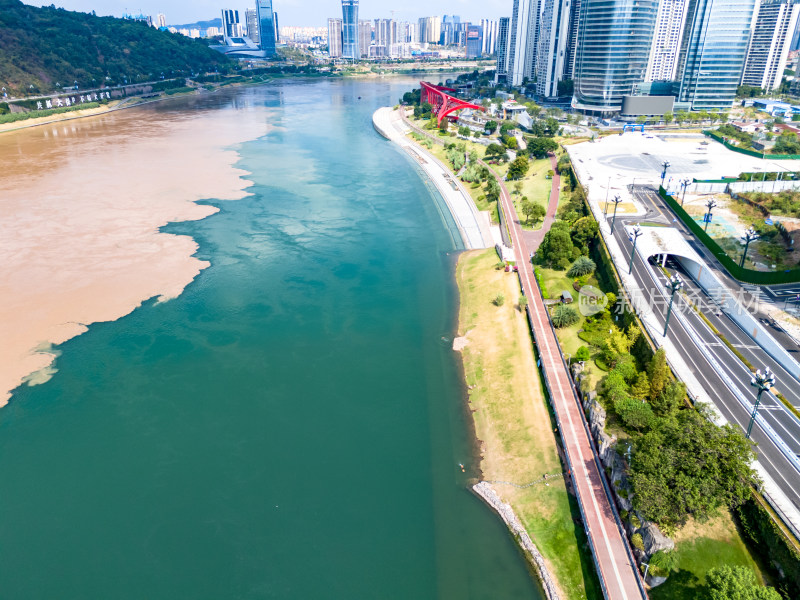 宜宾长江河流城市风光航拍图