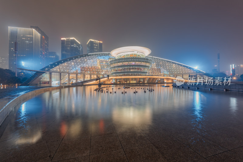 浙江杭州大剧院夜间建筑外景